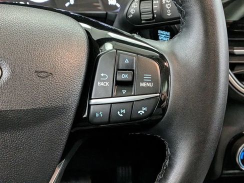 Certified 2022 Ford Escape SE w/ SE Sport Appearance Package image 27