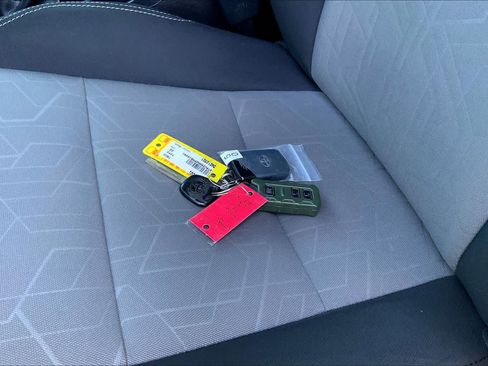 Certified 2023 Toyota Tacoma TRD Off-Road image 14