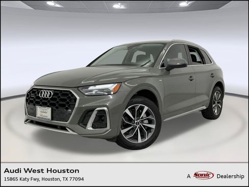 Certified 2023 Audi Q5 2.0T Premium w/ Convenience Package image 1