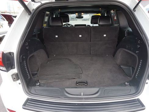 Used 2020 Jeep Grand Cherokee Altitude image 8