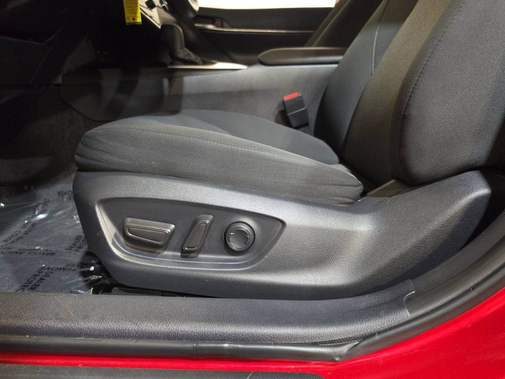 Used 2024 Toyota Camry LE FWD image 14