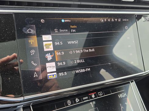 New 2026 Audi Q7 3.0T Premium image 11