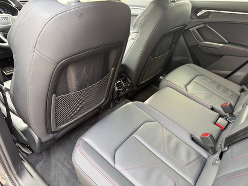 Certified 2025 Audi Q3 2.0T Premium Plus w/ Premium Plus Package image 23