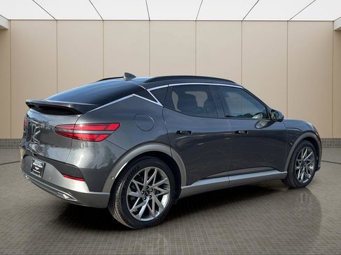 Certified 2023 Genesis GV60 Advanced image 5