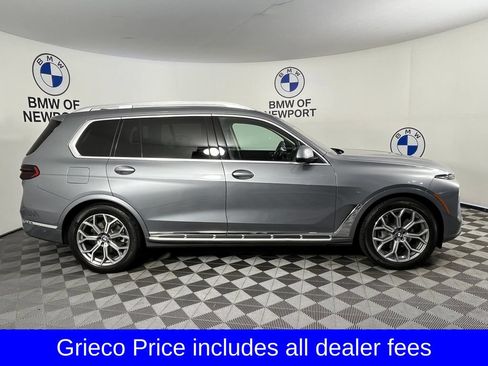 Used 2023 BMW X7 xDrive40i AWD/4WD image 11
