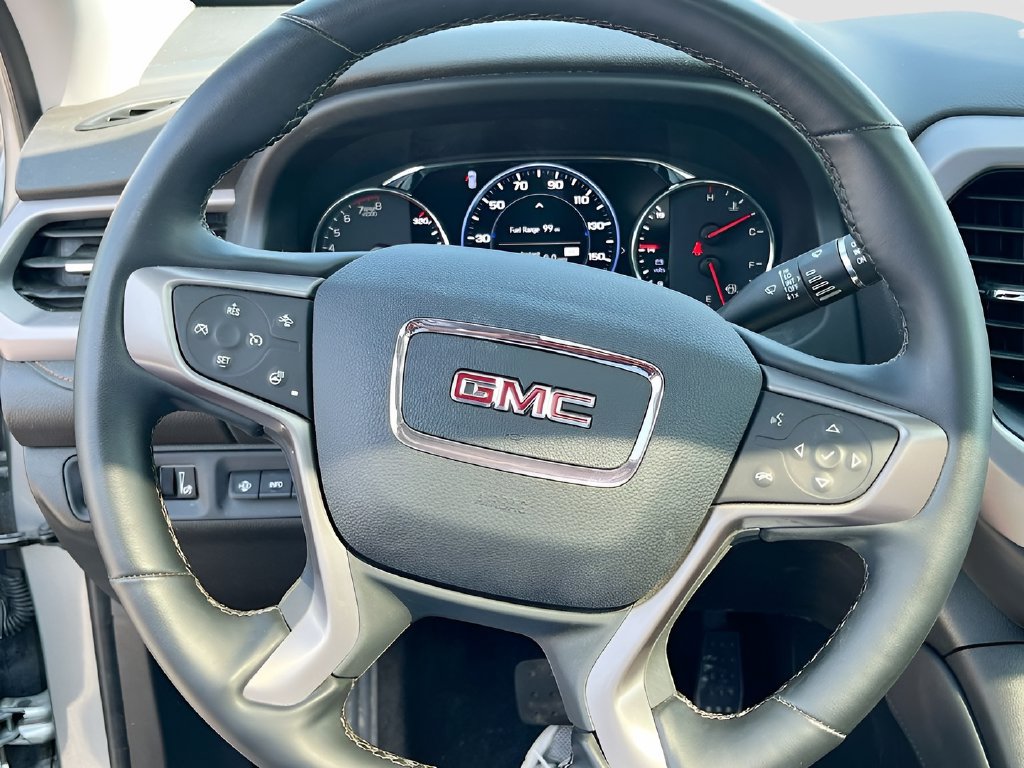Used 2023 GMC Acadia AT4 w/ Technology Package AWD/4WD image 11