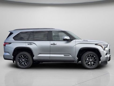 New 2026 Toyota Sequoia Platinum AWD/4WD image 26