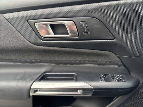 New 2025 Ford Mustang Coupe image 12