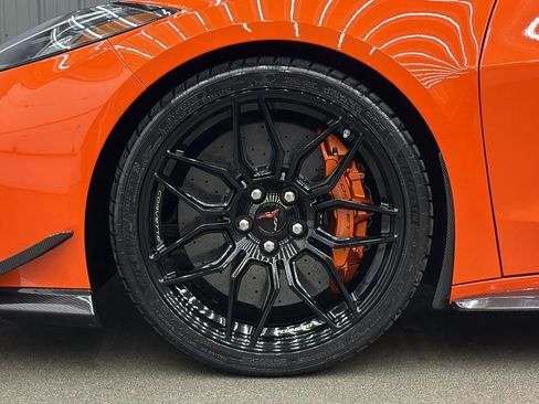 Used 2025 Chevrolet Corvette Z06 w/ Z07 Performance Package image 10