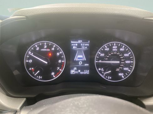 Used 2025 Subaru Crosstrek 2.5i Premium AWD/4WD image 18