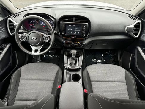Used 2020 Kia Soul S image 14