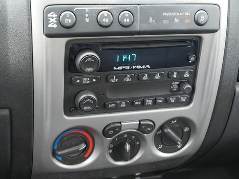 Used 2010 GMC Canyon SLT image 11