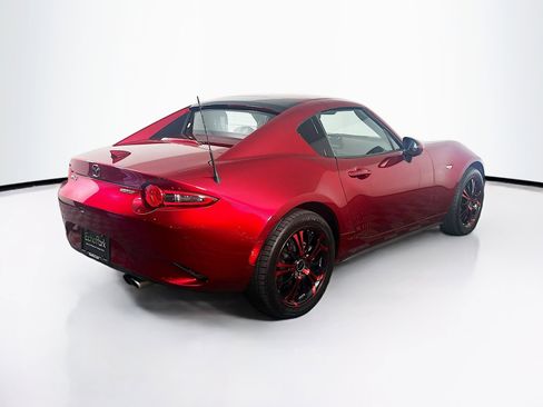 Used 2022 MAZDA MX-5 Miata RF Grand Touring RWD image 9