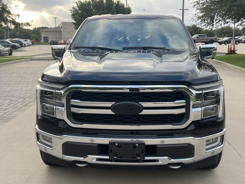 Used 2024 Ford F150 Lariat w/ FX4 Off-Road Package AWD/4WD image 3