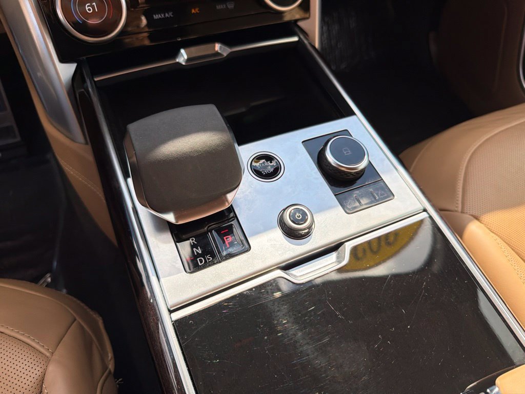 Used 2023 Land Rover Range Rover SE AWD/4WD image 20