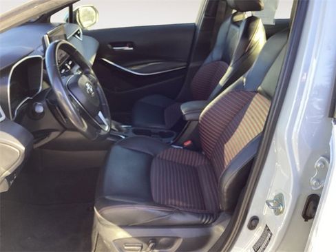 Certified 2024 Toyota Corolla XSE image 9