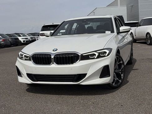 Used 2025 BMW 330i Sedan RWD image 3