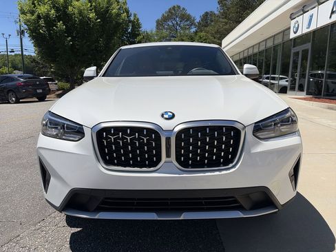 Certified 2025 BMW X4 xDrive30i AWD/4WD image 10
