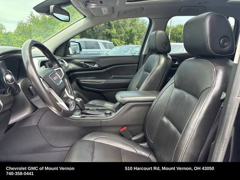 Used 2017 GMC Acadia SLT AWD/4WD image 12