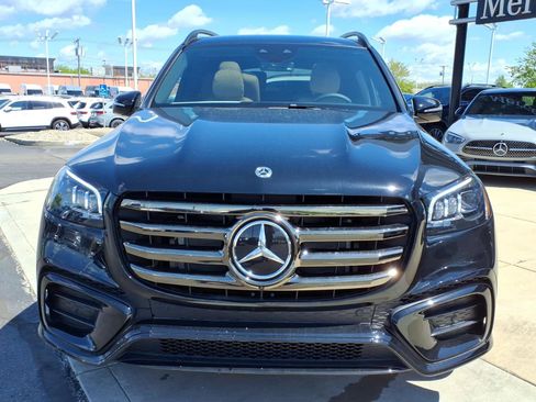 New 2026 Mercedes-Benz GLS 450 4MATIC image 2