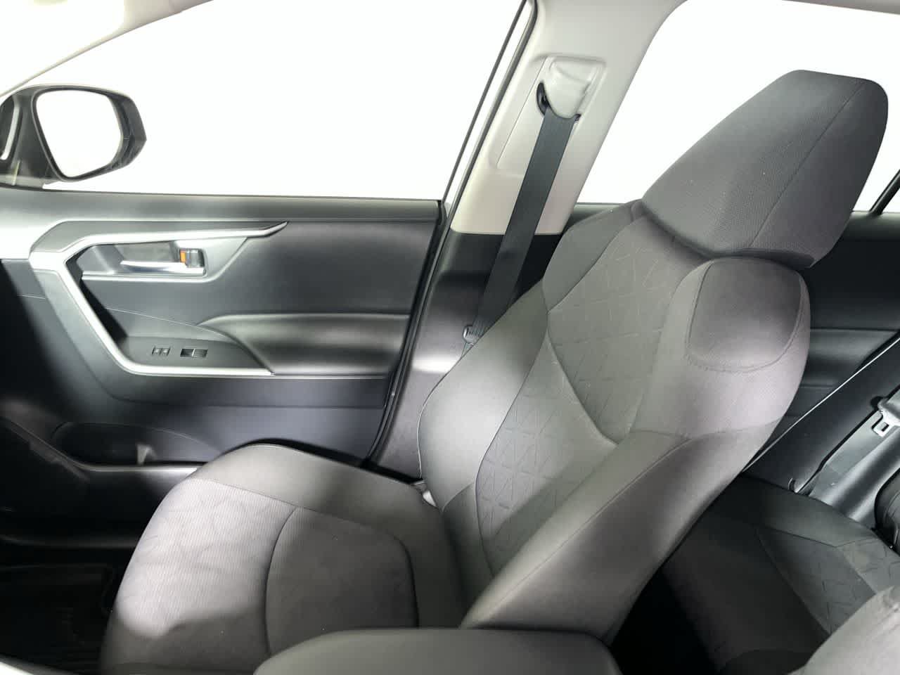 Used 2024 Toyota RAV4 XLE w/ Convenience Package AWD/4WD image 27
