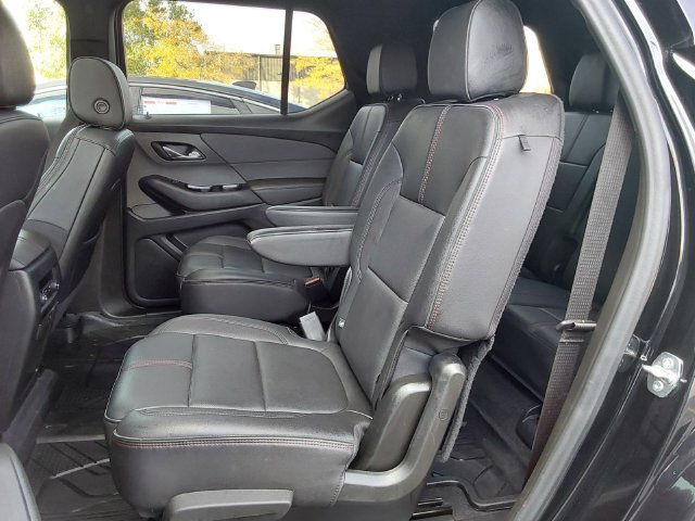Used 2023 Chevrolet Traverse RS w/ LPO, Floor Liner Package AWD/4WD image 14