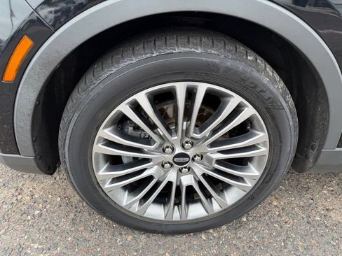 Used 2016 Lincoln MKX Reserve w/ Climate Package AWD/4WD image 19