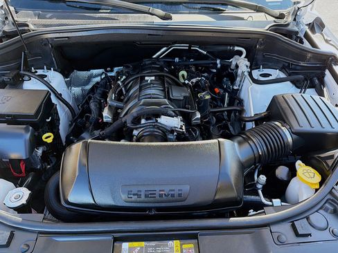 Used 2025 Dodge Durango R/T image 35