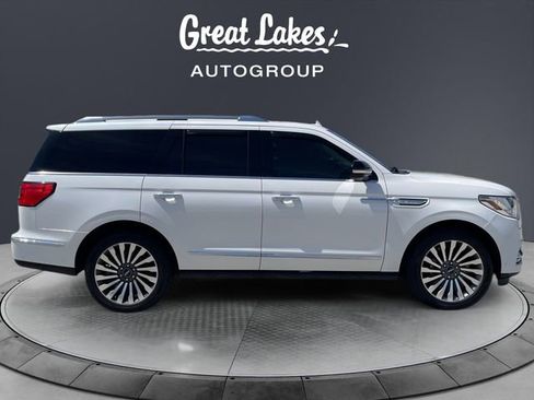 Used 2019 Lincoln Navigator Reserve AWD/4WD image 6