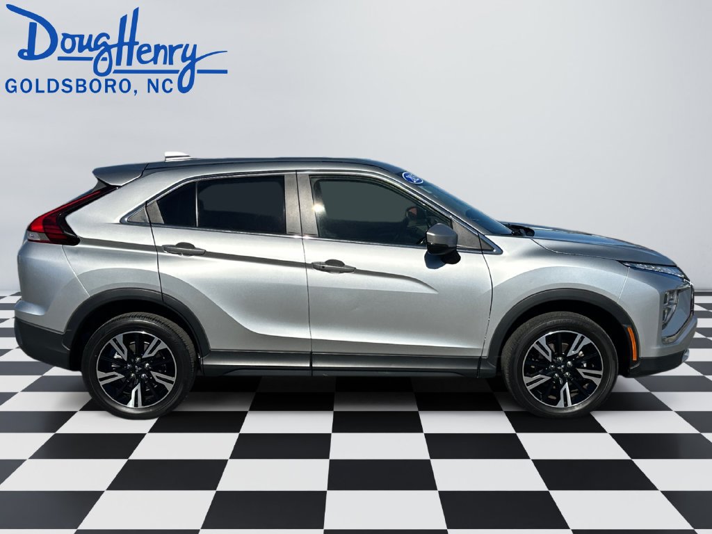 Used 2025 Mitsubishi Eclipse Cross SE AWD/4WD image 6