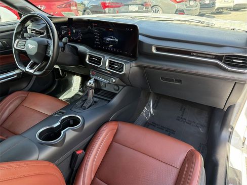 Used 2024 Ford Mustang GT Premium image 30