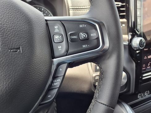 Used 2026 RAM 1500 Laramie AWD/4WD image 23
