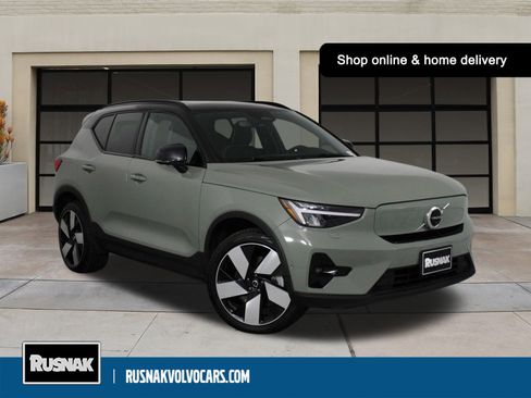 Certified 2023 Volvo XC40 Recharge Plus image 1