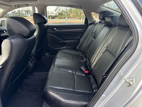 Used 2018 Honda Accord EX-L image 23