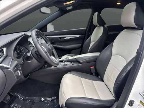 Used 2023 INFINITI QX55 Luxe w/ Cargo Package image 4