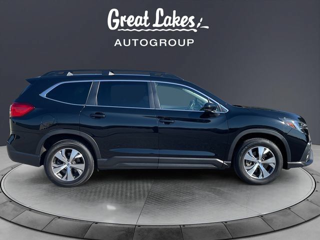 Used 2024 Subaru Ascent Premium w/ Convenience Package AWD/4WD image 6