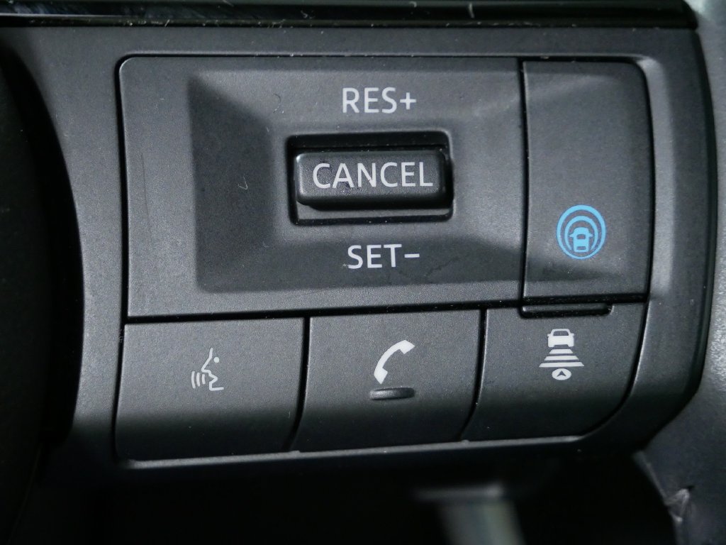 Used 2023 Nissan Rogue SV w/ SV Premium B Package AWD/4WD image 26