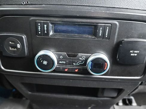Used 2021 Ford Expedition Max Limited AWD/4WD image 10