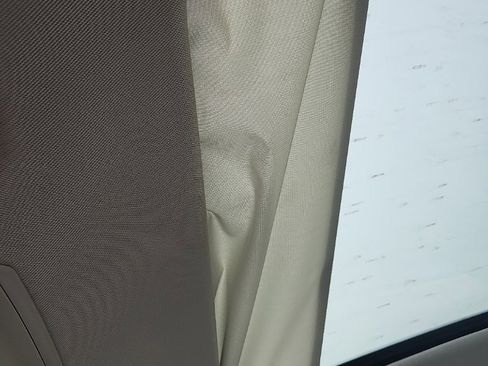 Used 2014 Ford C-MAX Energi SEL w/ Equipment Group 302A image 8