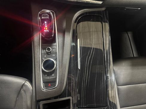 Certified 2023 Cadillac Escalade Sport AWD/4WD image 95