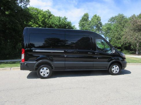Used 2017 Ford Transit 250 148 Medium Roof RWD image 7