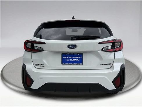 Used 2026 Subaru Crosstrek 2.5i AWD/4WD image 3