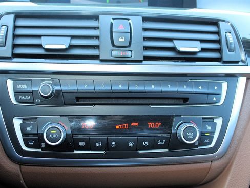 Used 2015 BMW 328d Sedan image 24