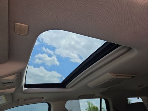 Used 2018 GMC Yukon Denali w/ Open Road Package image 31