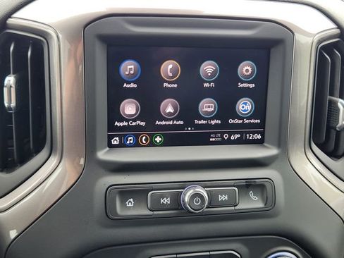 Used 2025 Chevrolet Silverado 1500 Custom RWD image 17