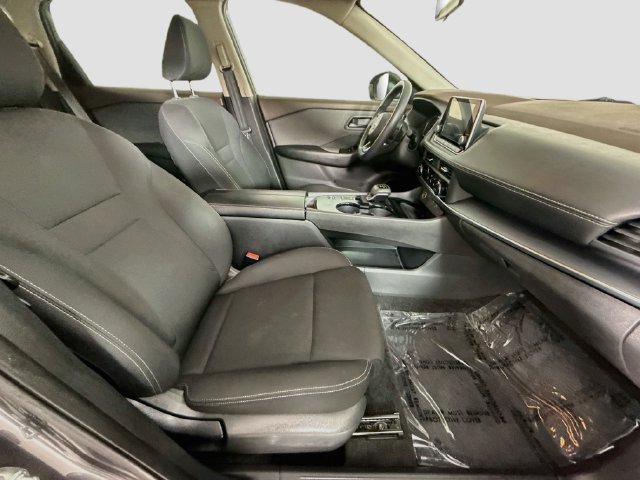 Used 2023 Nissan Rogue S FWD image 26