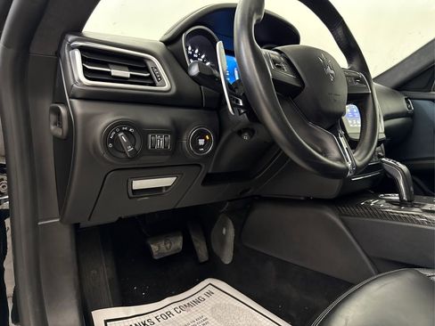 Used 2019 Maserati Ghibli S GranLusso RWD image 40