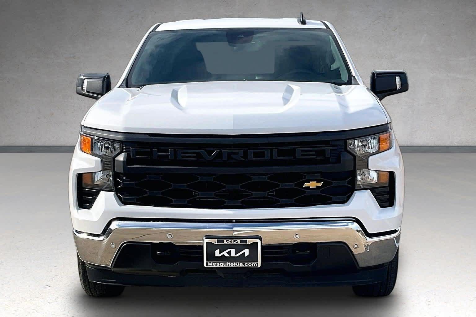 Used 2026 Chevrolet Silverado 1500 W/T w/ WT Safety Package RWD image 6