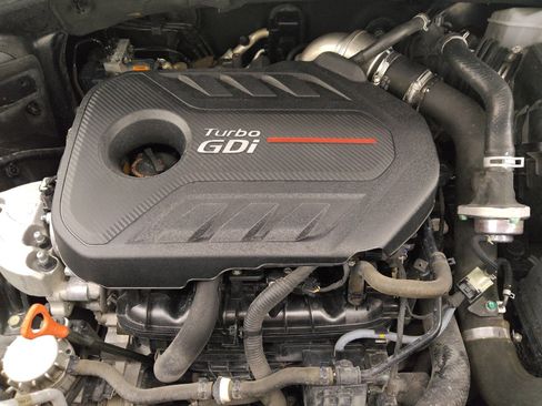 Used 2019 Hyundai Santa Fe FWD image 30