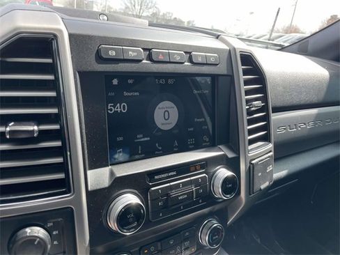 Certified 2019 Ford F350 Platinum w/ Platinum Ultimate Package image 20